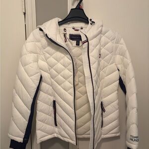 Tommy Hilfiger Women's White Puffer Jacket